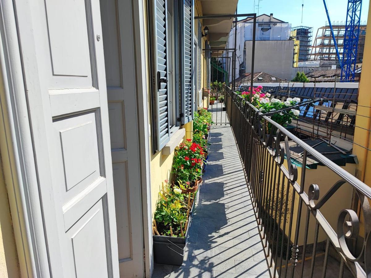 ミラノFarini 36 Monumentale District 2Pax Wifiアパートメント エクステリア 写真